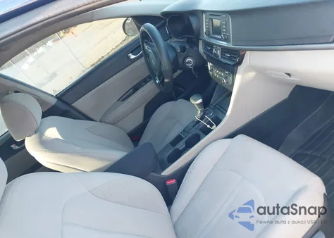 2016 Kia Optima Lx from USA, damaged, VIN 5XXGT4L38GG042458